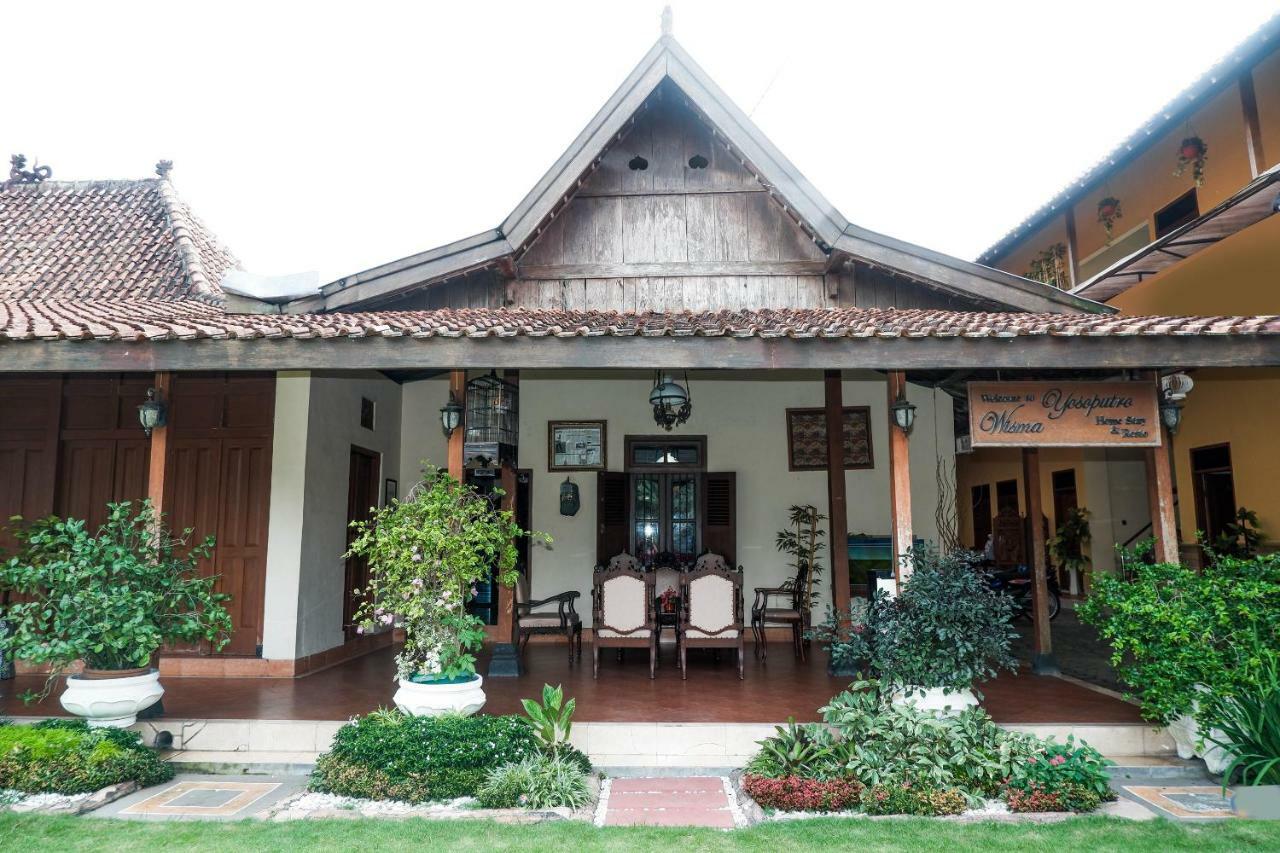 Oyo 405 Wisma Yosoputro Tanjungtirto Exterior foto